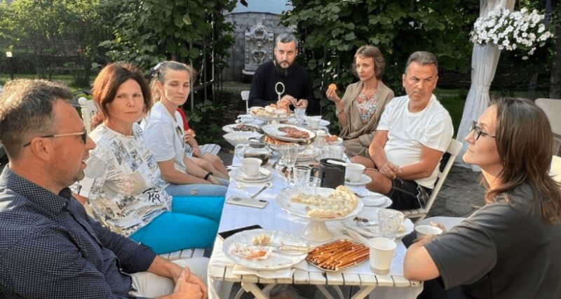 Денят на сватбата, който се превърна в кошмар: Когато майка ми изчезна, тайни се разкриха и семейството разкри истината