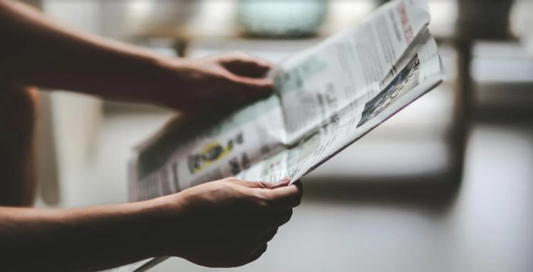 Когато Аманда разбира, че баща ѝ, който я е изоставил като бебе, се жени повторно, гневът ѝ я подтиква към отмъщение. Но срещата им разкрива болка, вина и истината, че понякога най-голямата сила е прошката.