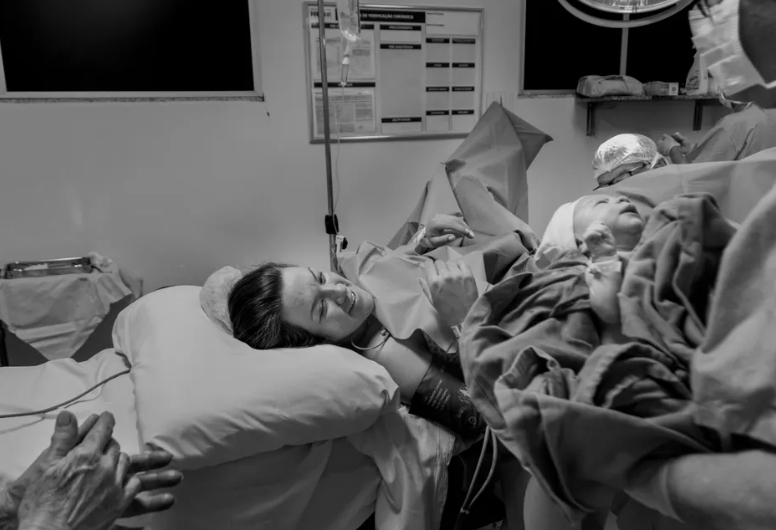 Съпругата ми и аз чакахме години, за да имаме дете – но когато най-сетне роди, тя извика: „Това не е моето бебе!“